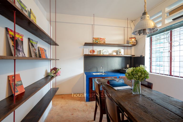 Rustic apartment in District 3 Tran Quoc Thao street