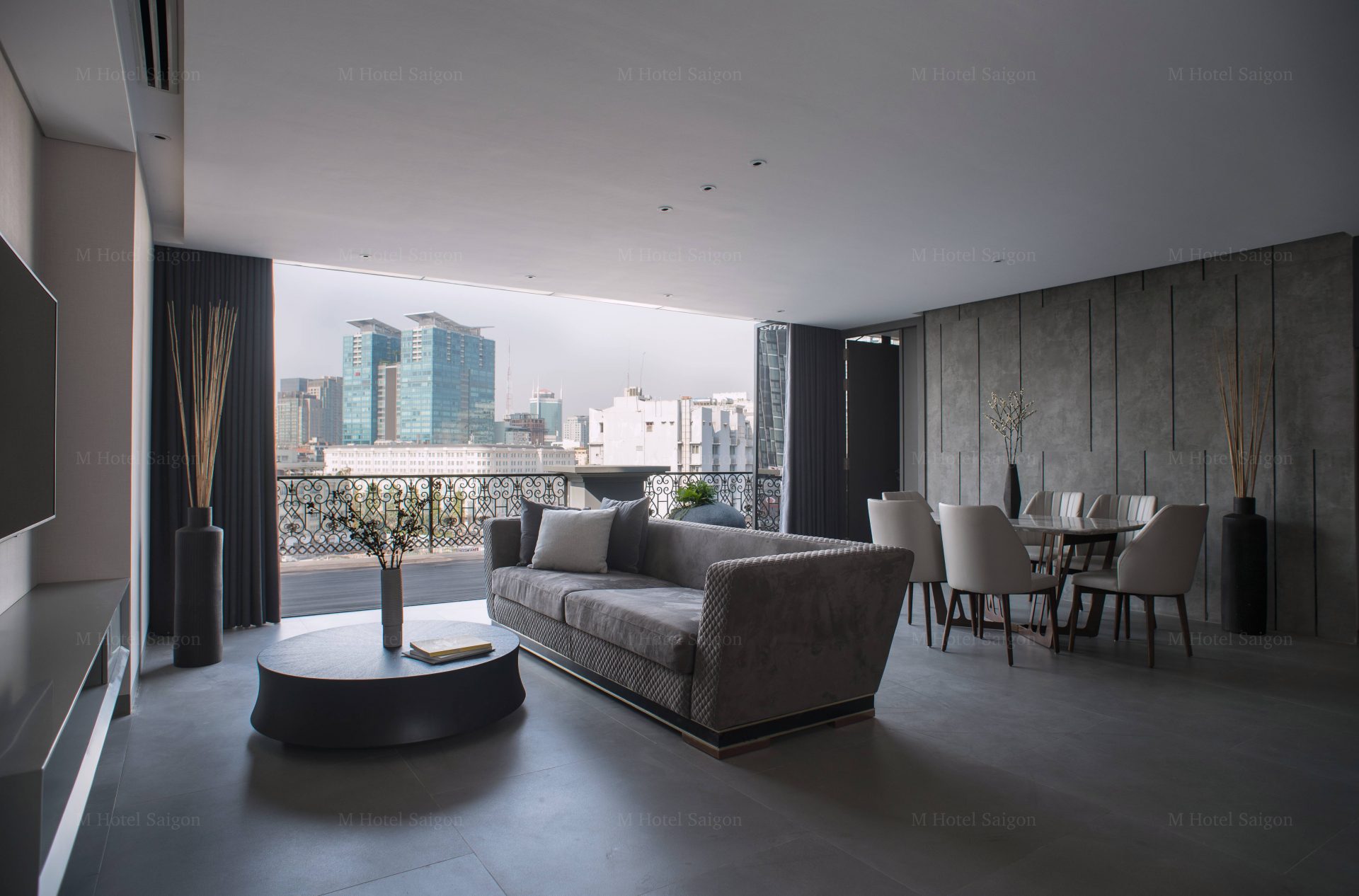 Apartment for rent with unique design in Ho Chi Minh City - HOUSING SAIGON - High Rise Penthouse Rentals Ho Chi Minh