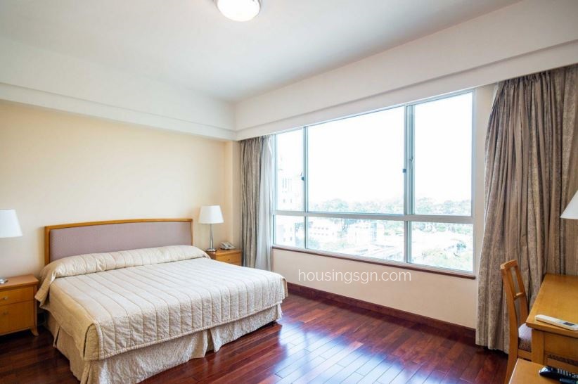 030307 | DELUXE APARTMENT FOR RENT IN INDOCHINE PARK TOWER, DISTRICT 3 - SMALL BEDROOM