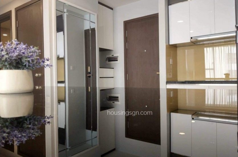 040248 | 2-BEDROOM APARTMENT FOR RENT IN TRESOR, DISTRICT 4 - ENTRANCE