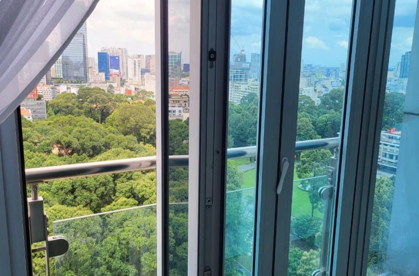 010277 | 2-BEDROOM APARTMENT FOR RENT IN SAILING TOWER, DISTRICT 1 - WINDOW VIEW