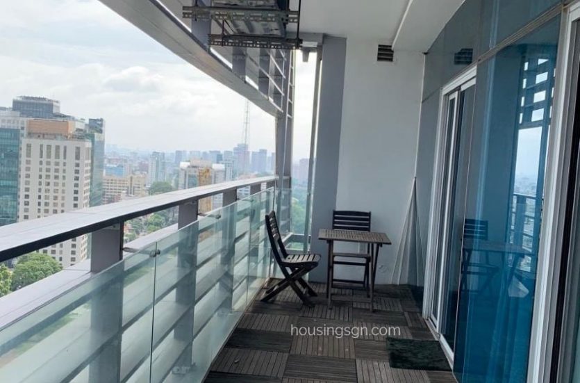 010278 | SPACIOUS 2-BEDROOM APARTMENT FOR RENT IN SAILING TOWER, DISTRICT 1 - BALCONY