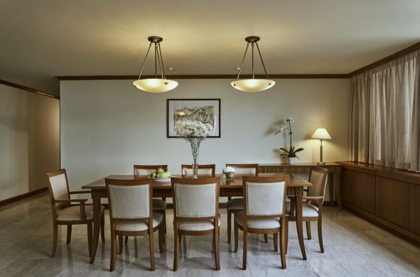 010282 | LUXURY 2-BEDROOM SERVICED APARTMENT IN DIAMOND PLAZA, DISTRICT 1 - DINING ROOM