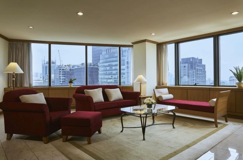 010282 | LUXURY 2-BEDROOM SERVICED APARTMENT IN DIAMOND PLAZA, DISTRICT 1 - LIVING ROOM
