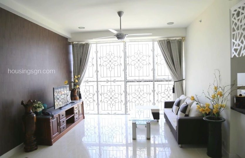 070309 | 3-BEDROOM APARTMENT IN SUNRISE CITY BY LOTTE MART, DISTRICT 7 - LIVING ROOM