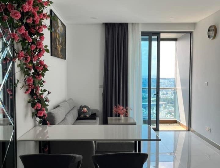 BT0271 | 2-BEDROOM FULL OF LIGHT APARTMENT IN SUNWAH PEARL, BINH THANH DISTRICT - DINING TABLE