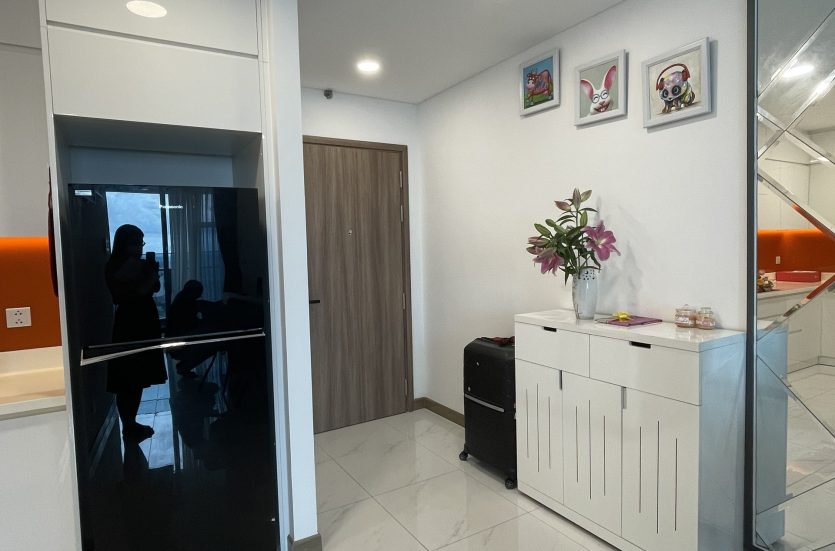 BT0271 | 2-BEDROOM FULL OF LIGHT APARTMENT IN SUNWAH PEARL, BINH THANH DISTRICT - ENTRANCE