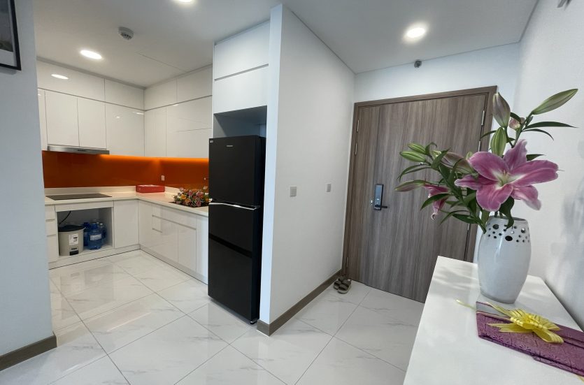 BT0271 | 2-BEDROOM FULL OF LIGHT APARTMENT IN SUNWAH PEARL, BINH THANH DISTRICT - KITCHEN