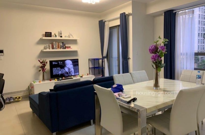 TD0276 | 2-BEDROOM APARTMENT FOR RENT IN MASTERI THAO DIEN, THU DUC CITY - LIVING ROOM