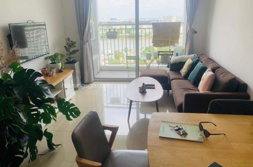 TD0283 | 2-BEDROOM RIVER VIEW APARTMENT IN TROPIC GARDEN, THU DUC CITY - LIVING ROOM