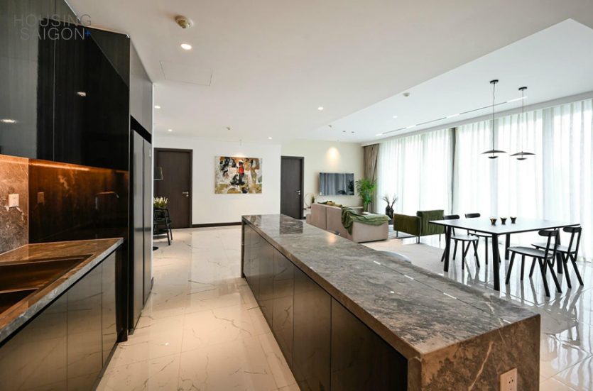 TD0390 | SPECTACULAR 3-BEDROOM APARTMENT IN EMPIRE CITY TILIA, THU DUC CITY - KITCHEN