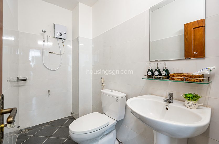 010083 | 4 STARS STUDIO SERVICED APARTMENT IN BEN THANH, DISTRICT 1 - REST ROOM