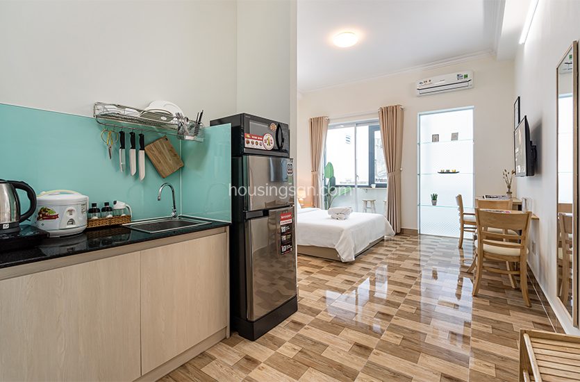010085 | CITY VIEW STUDIO SERVICED APARTMENT IN NGUYEN TRAI STREET, DISTRICT 1 - KITCHEN