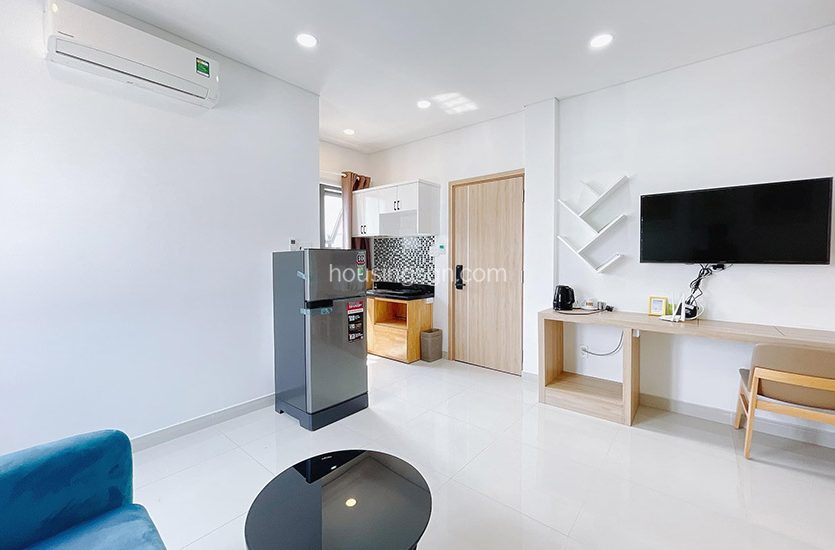 040033 | STUNNING STUDIO SERVICED APARTMENT IN TON THAT THUYET, DISTRICT 4 - KITCHEN