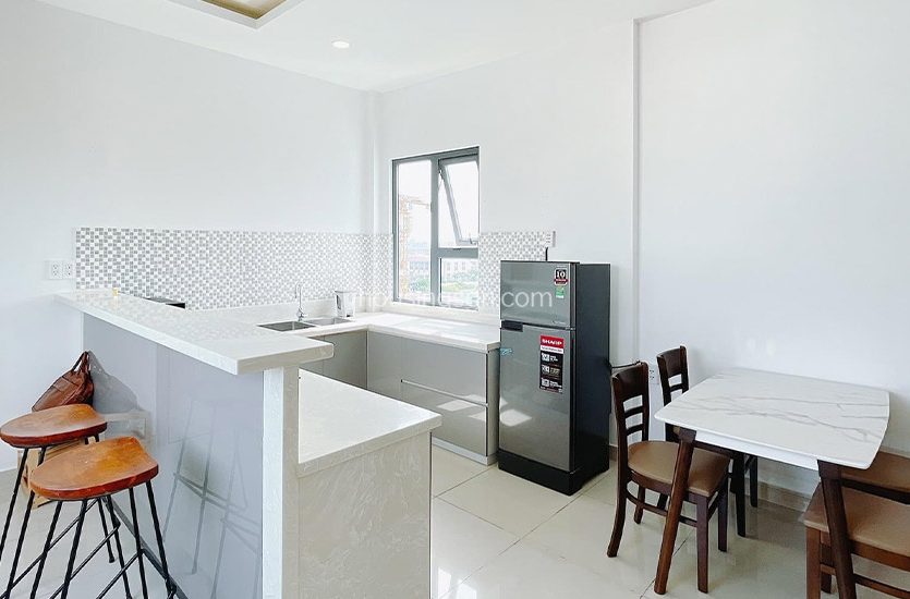 040124 | 1 BEDROOM APARTMENT WITH BALCONY IN TON THAT THUYET, DISTRICT 4 - KITCHEN