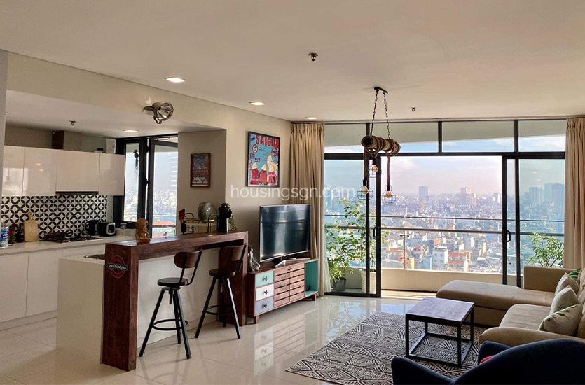 BT0276 | MULTI COLOR 2-BEDROOM APARTMENT IN CITY GARDEN, BINH THANH DISTRICT - LIVING ROOM