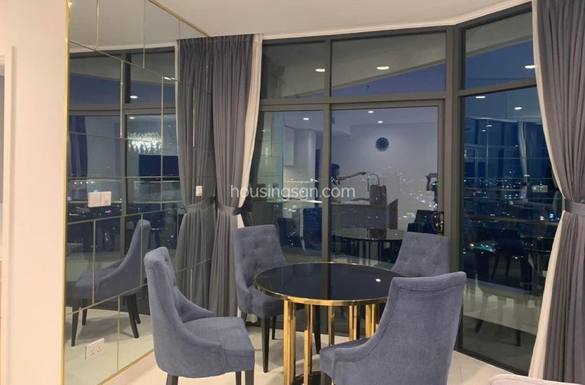BT0278 | LUXURY 2-BEDROOM APARTMENT IN CITY GARDEN, BINH THANH DISTRICT - DINING TABLE