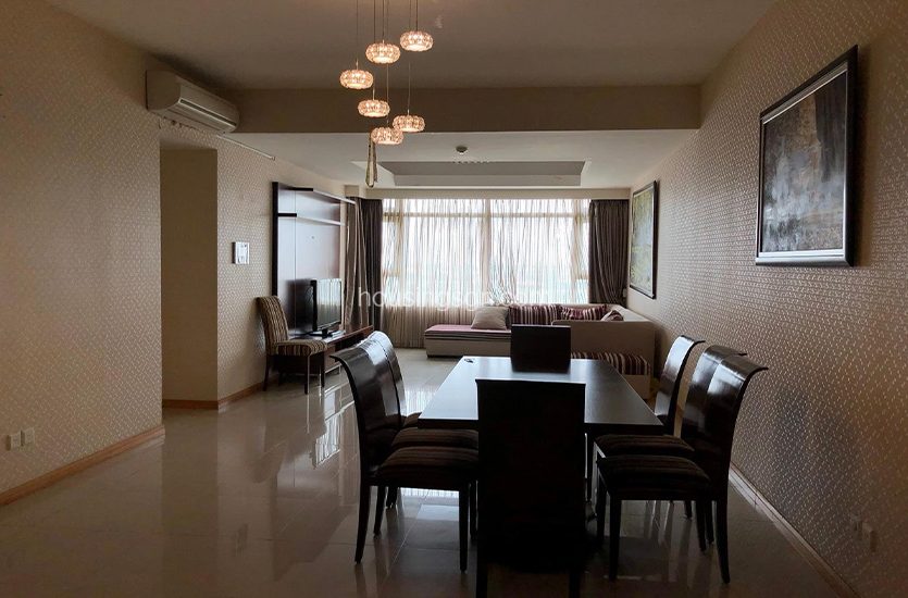 BT0343 | 3-BEDROOM NEOCLASSICAL APARTMENT IN SAIGON PEARL, BINH THANH DISTRICT - LIVING ROOM
