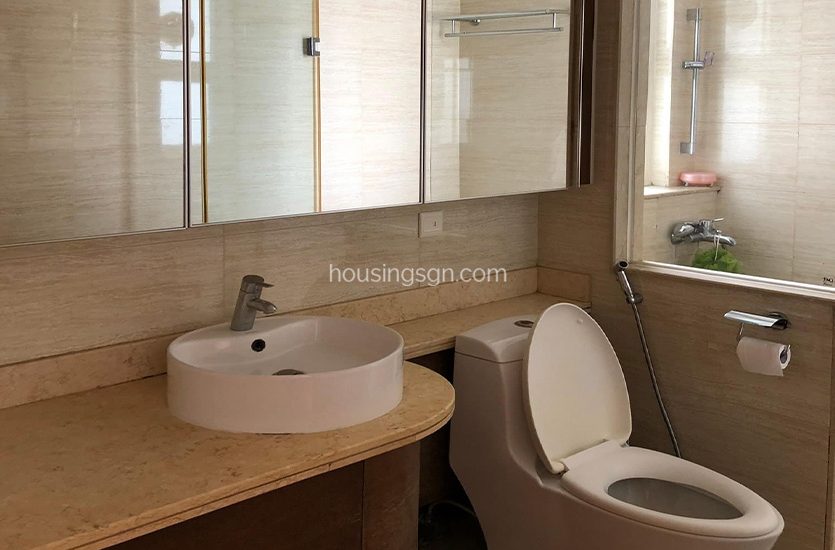 BT0343 | 3-BEDROOM NEOCLASSICAL APARTMENT IN SAIGON PEARL, BINH THANH DISTRICT - REST ROOM