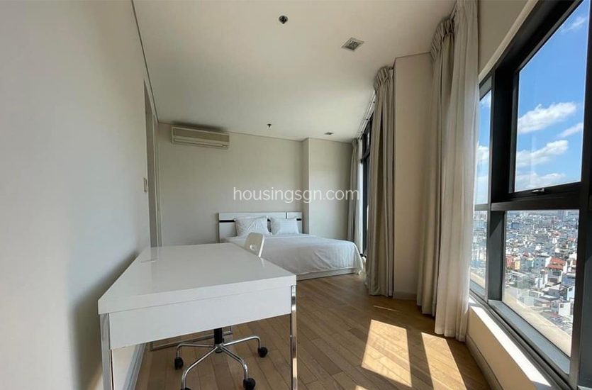 BT0345 | PANORAMIC VIEW 3-BEDROOM APARTMENT IN CITY GARDEN, BINH THANH DISTRICT - BEDROOM