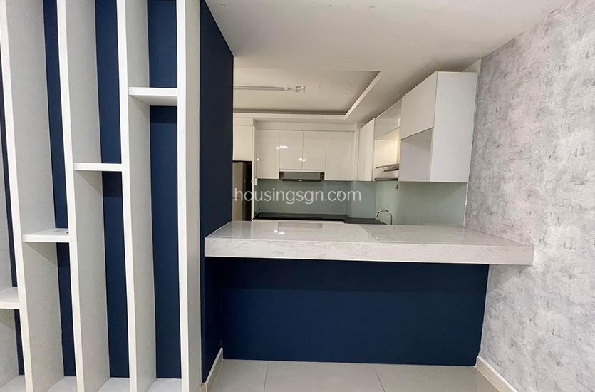 PN0306 | LUXURY 3-BEDROOM APARTMENT FOR RENT IN SKY CENTER, PHU NHUAN DISTRICT - KITCHEN