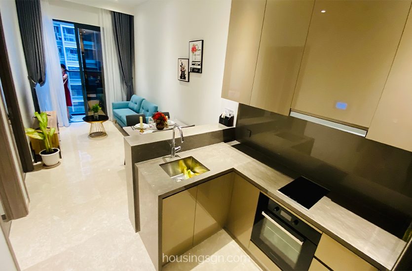 0101166 | CITY’S HEART 1-BEDROOM APARTMENT FOR RENT IN MARQ, DISTRICT 1