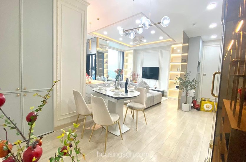 030240 | ROYAL 3-BEDROOM APARTMENT FOR RENT IN THE LÉMAN, DISTRICT 3