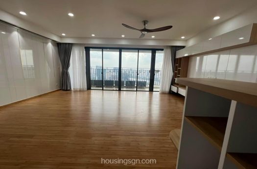 070319 | 3-BEDROOM WITH PANORAMIC BALCONY IN THE VIEW RIVIERA POINT, DISTRICT 7