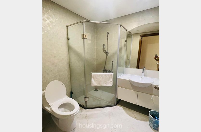 BT0279 | LUXURY 2-BEDROOM APARTMENT FOR RENT IN VINHOMES CENTRAL PARK, BINH THANH DISTRICT