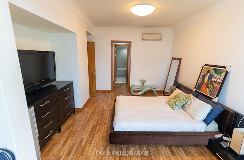 BT0281 | 2-BEDROOM APARTMENT FOR RENT IN THE MANOR, BINH THANH DISTRICT