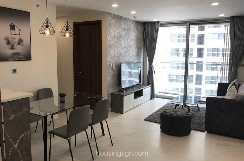 070260 | BLACK AND WHITE 2-BEDROOM APARTMENT FOR RENT IN MIDTOWN M7, DISTRICT 7