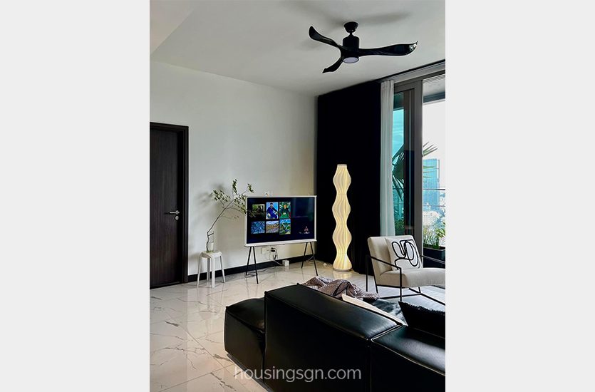 3 BEDROOMS APARTMENT IN DISTRICT 2