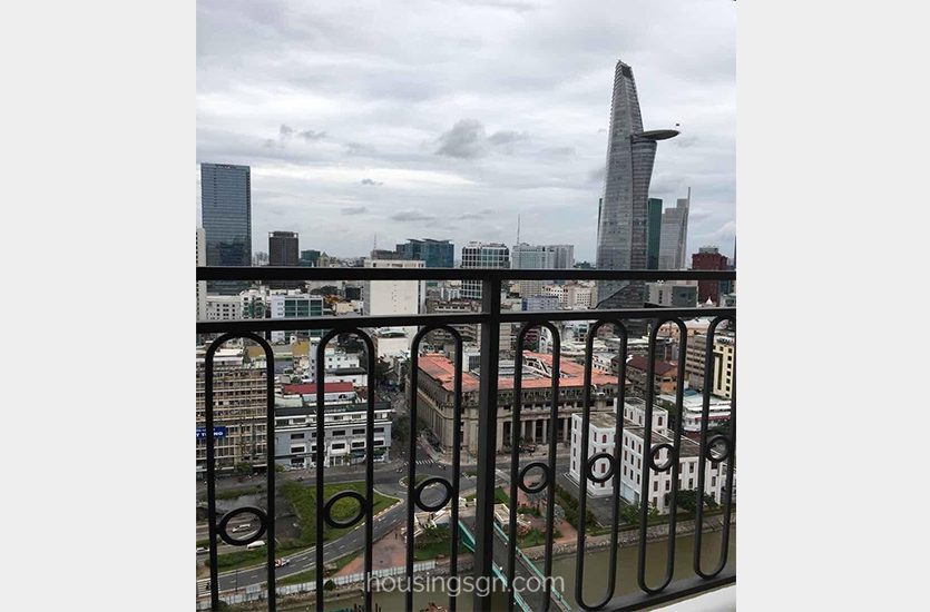 040271 | 2-BEDROOM APARTMENT FOR RENT IN SAIGON ROYAL, DISTRICT 4