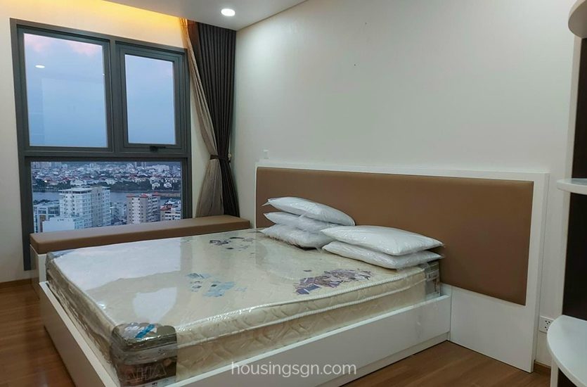 BT0291 | 2-BEDROOM HIGH-CLASS APARTMENT FOR RENT IN PEARL PLAZA, BINH THANH DISTRICT