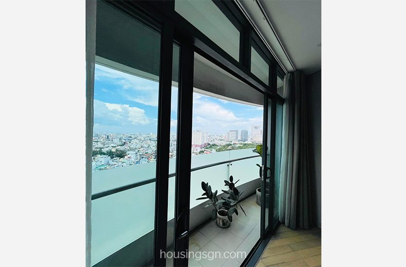 BT0352 | 3-BEDROOM APARTMENT WITH PANORAMIC CITY VIEW IN CITY GARDEN, BINH THANH DISTRICT