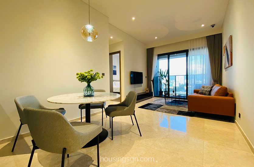 0102120 | CITY-VIEW 2-BEDROOM LUXURY APARTMENT FOR RENT IN THE MARQ, DISTRICT 1