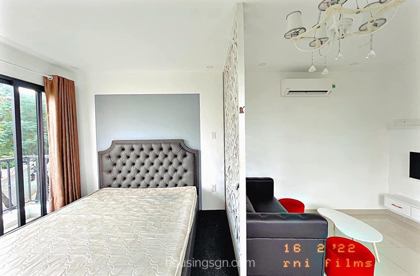 030035 | LOVELY STUDIO SERVICED APARTMENT FOR RENT IN THE HEART OF DISTRICT 3