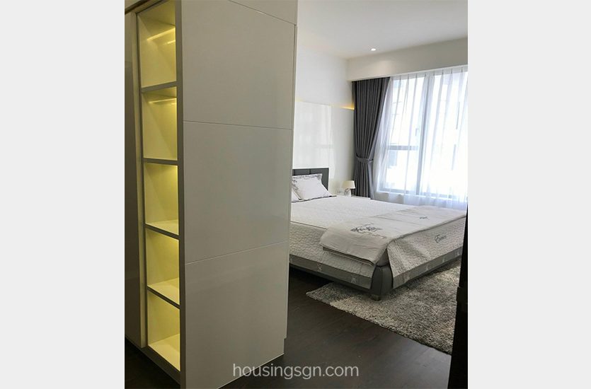 040274 | 2-BEDROOM LUXURY APARTMENT FOR RENT IN THE TRESOR, DISTRICT 4