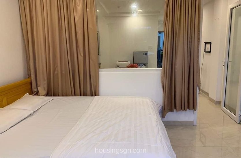 100107 | 1-BEDROOM APARTMENT FOR RENT NEAR CAO THANG, DISTRICT 10