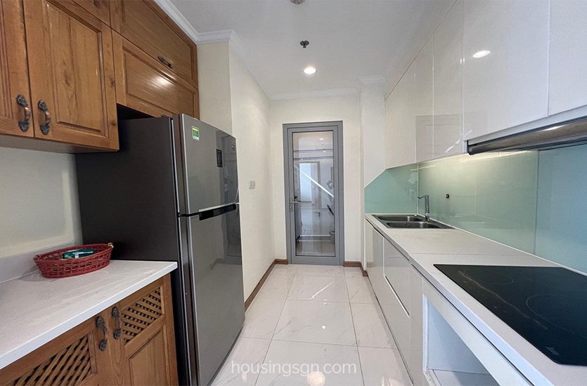BT0358 | 3-BEDROOM LUXURY APARTMENT FOR RENT IN VINHOMES CENTRAL PARK, BINH THANH