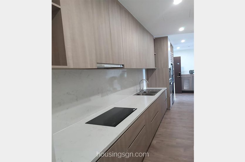 040279 | LOVELY 2-BEDROOM APARTMENT FOR RENT IN THE TRESOR, DISTRICT 4