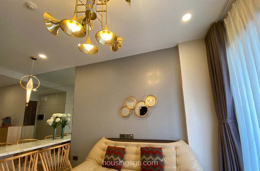 040281 | 2-BEDROOM LUXURY APARTMENT FOR RENT IN SAIGON ROYAL, DISTRICT 4