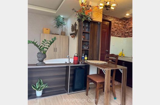 PN0126 | AFFORDABLE 1-BEDROOM APARTMENT FOR RENT IN HEART OF PHU NHUAN DISTRICT