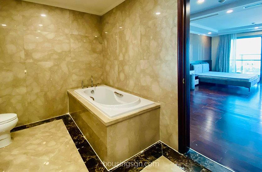 0102129 | PANAROMIC CITY-VIEW 2-BEDROOM APARTMENT FOR RENT IN VINCOM DONG KHOI, DISTRICT 1