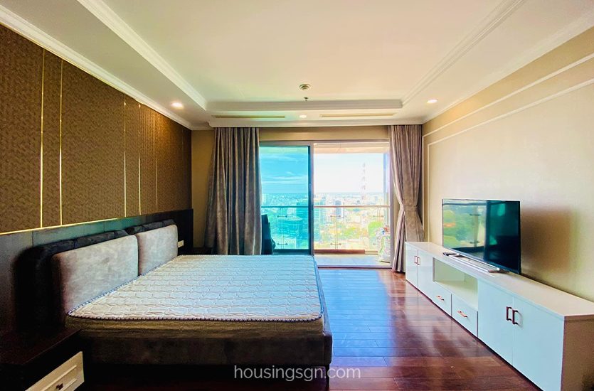 0102129 | PANAROMIC CITY-VIEW 2-BEDROOM APARTMENT FOR RENT IN VINCOM DONG KHOI, DISTRICT 1
