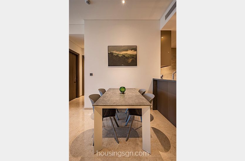0102135 | THE LUXURIOUS 2-BEDROOM APARTMENT FOR RENT IN THE MARQ, DISTRICT 1