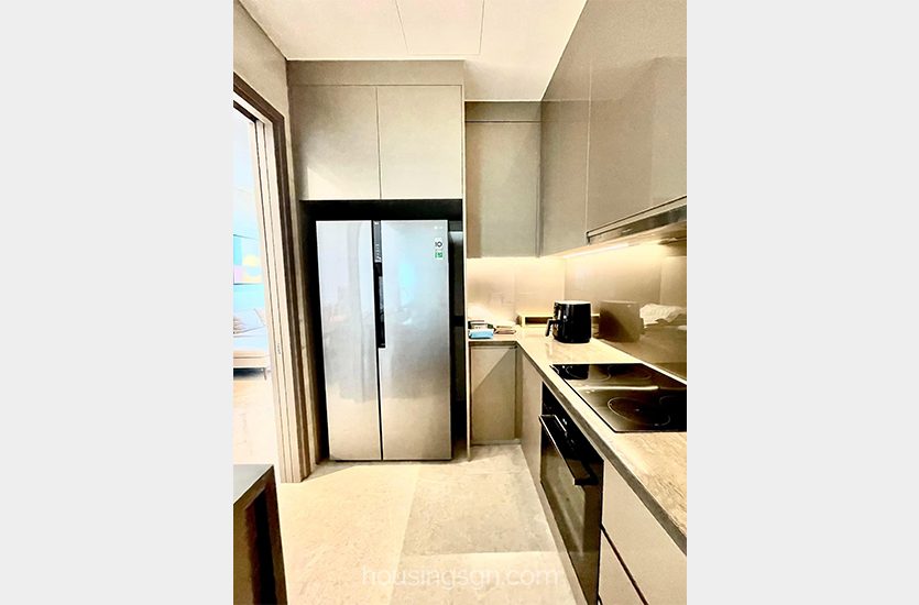 010342 | 3-BEDROOM LUXURY APARTMENT FOR RENT IN THE MARQ, DISTRICT 1