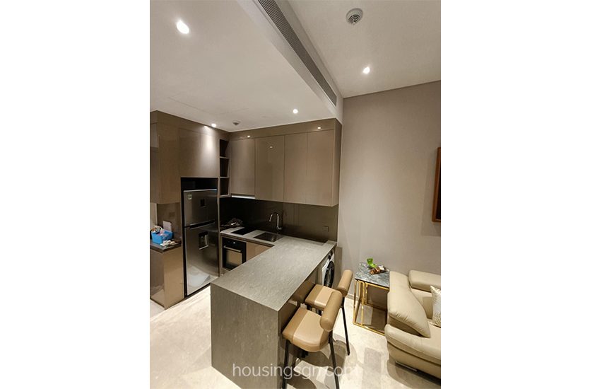 0101213 | HIGH-END 1-BEDROOM APARTMENT FOR RENT IN THE MARQ, DISTRICT 1