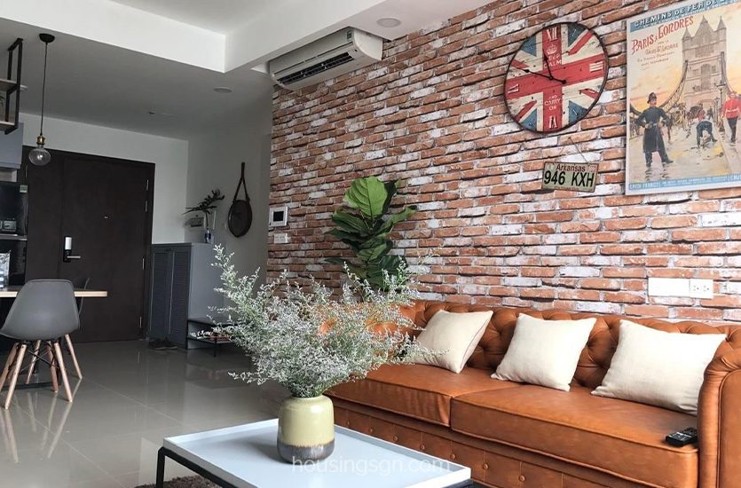 040287 | 2-BEDROOM DELICATE APARTMENT FOR RENT IN RIVERGATE, DISTRICT 4