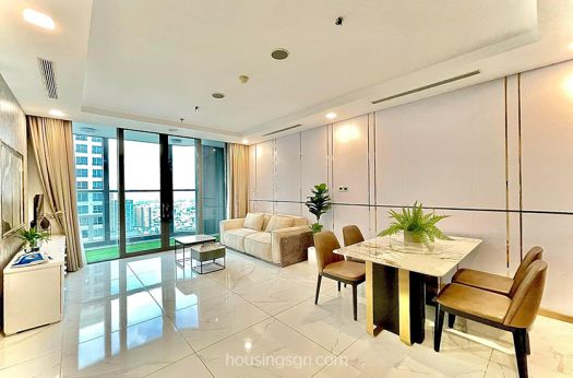 BT02103 | PANORAMIC CITY-VIEW 2-BEDROOM MODERN APARTMENT IN VINHOMES CENTRAL PARK, BINH THANH